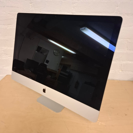 Apple iMac 27" Retina 5K (2020) – Tehokas All-In-One (MYYNNISSÄ)